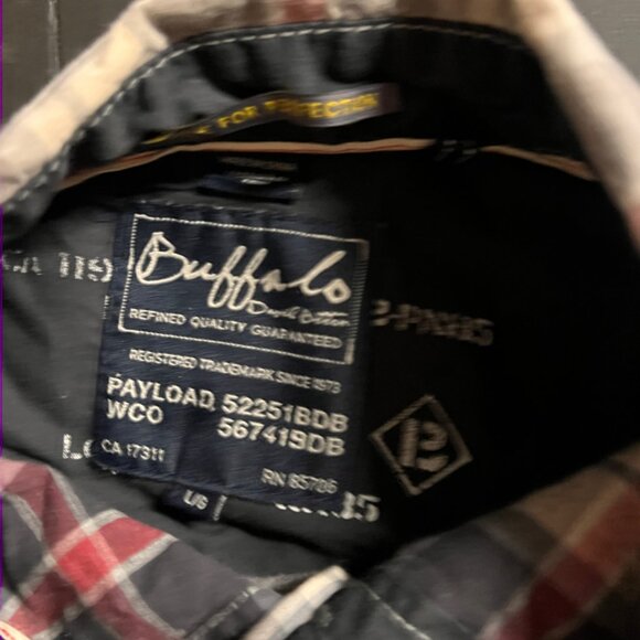 Buffalo David Bitton Men LG Long‎ Sleeve Red Gray Casual Button-Down Shirt (GS1) - Picture 5 of 5